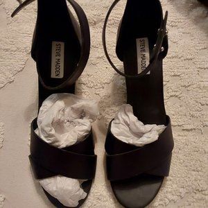 Steve Madden Size 9 Black Dress Sandal